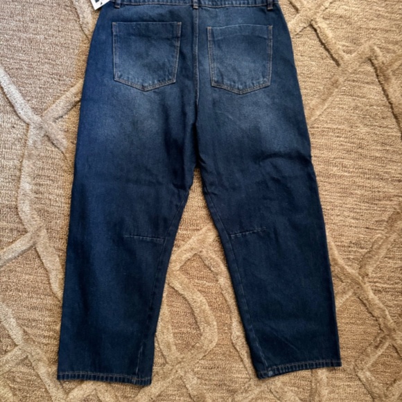 Roucha Barrel Jean - Picture 2 of 11